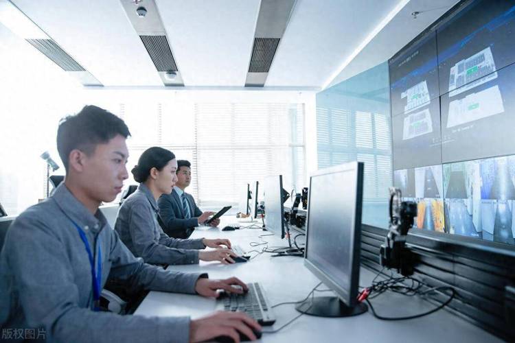 軟件技術開發工程師 考證路徑、要求與行業前景